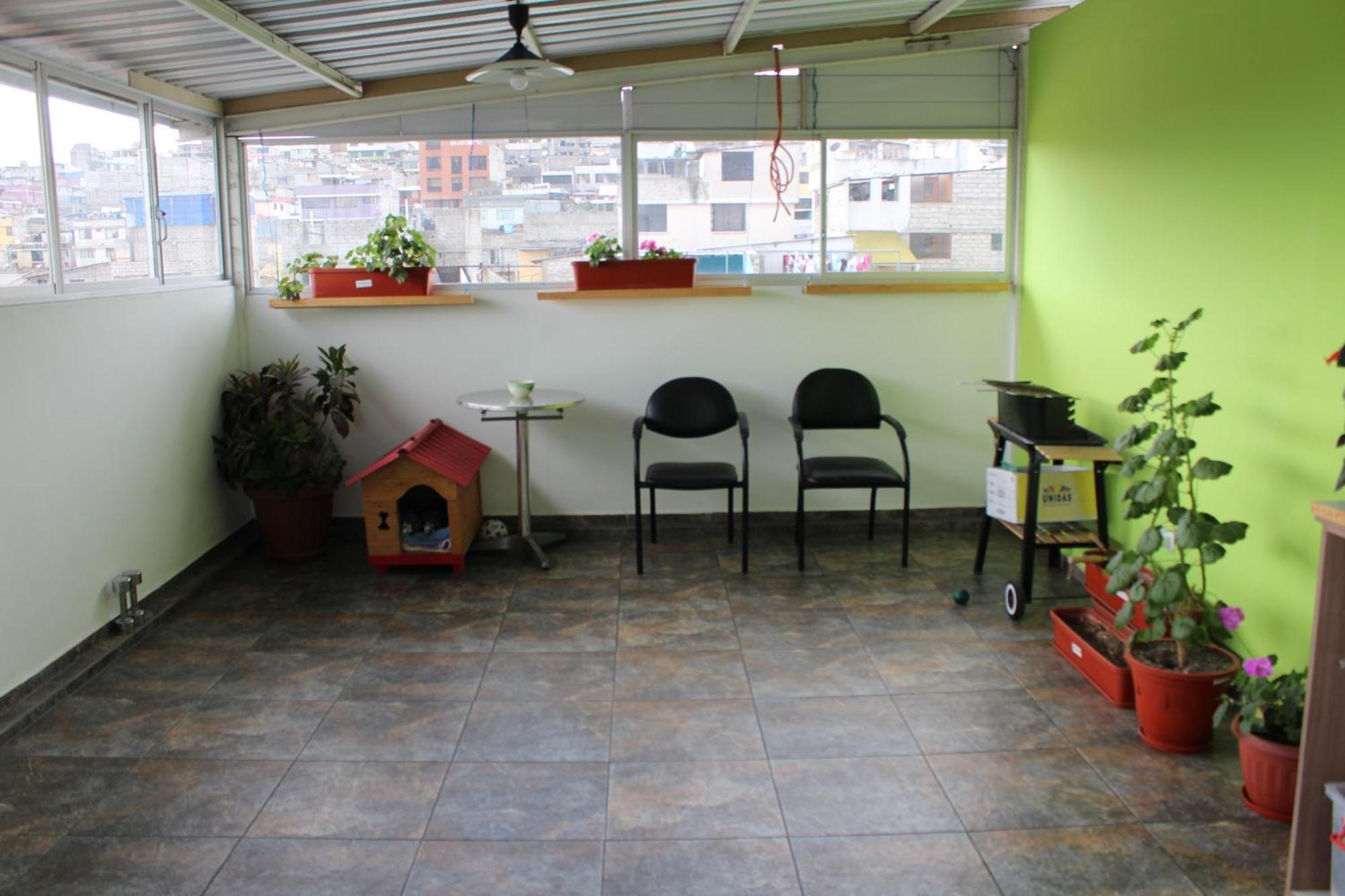 Julius Hostal, Desde Las 14 Horas Hasta 12 Del Mediodia Quito Buitenkant foto